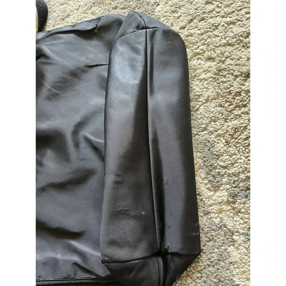 Kate Spade Black Nylon Adjustable Strap Messenger Bag Flap Closure Y2K Style